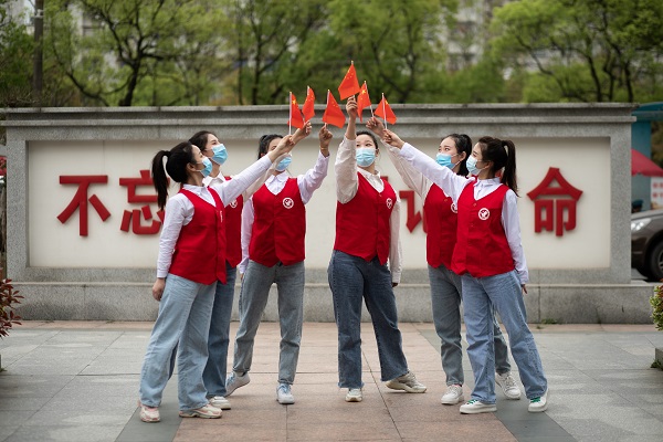 益陽(yáng)市花鼓戲劇團(tuán)有限公司,湖南省花鼓戲演出,湖南大型現(xiàn)代花鼓戲